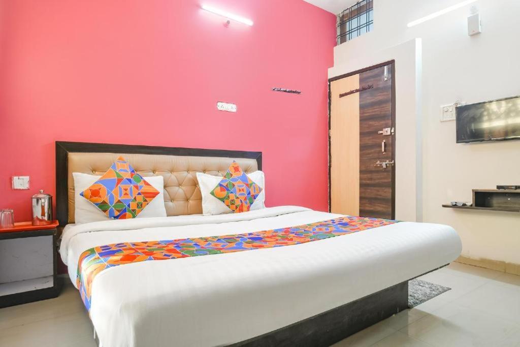 Hotel Royal Palace Indore Extérieur photo